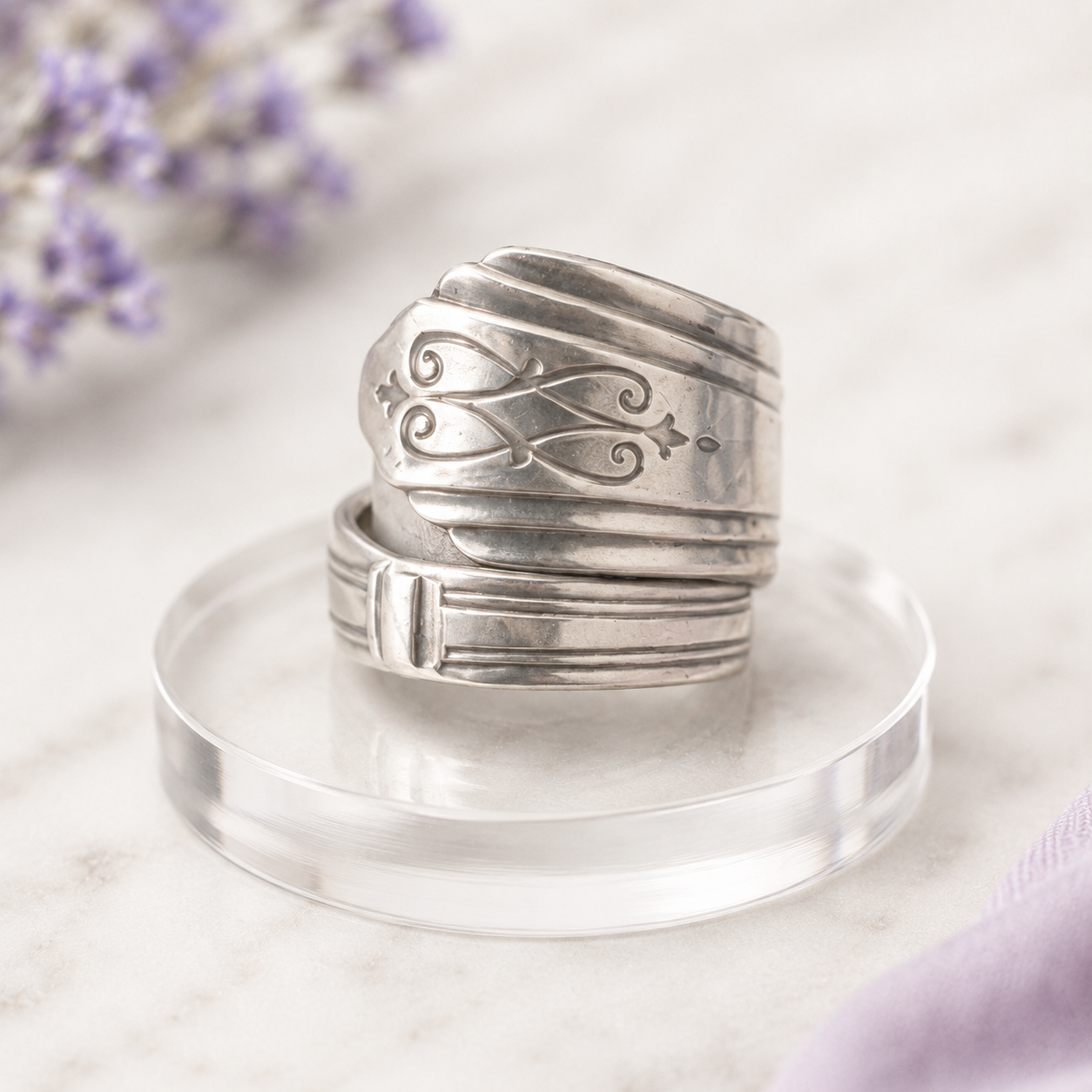 Vintage Queen Bess II Spoon Ring, 1946 Oneida Tudor Plate, Upcycled Silverware Ring, Floral Scroll Ring, Adjustable Statement Jewelry