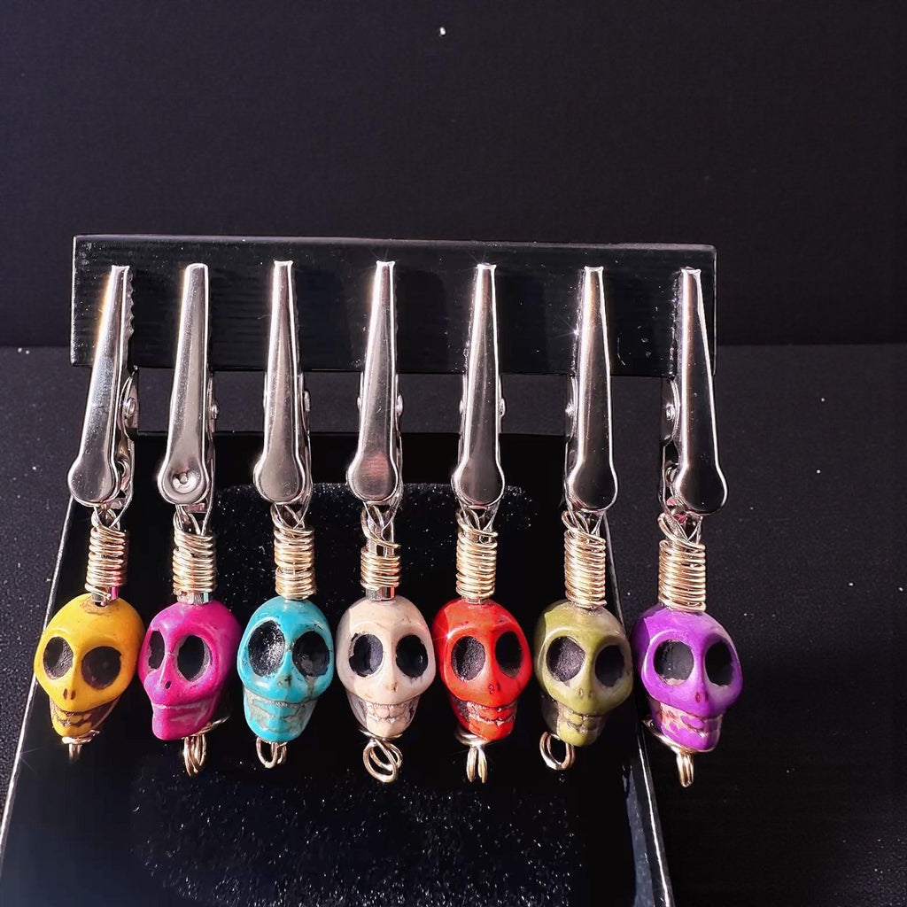 Skull ATM Card Clip • Long Nail Helper • Spooky Debit Card Grabber