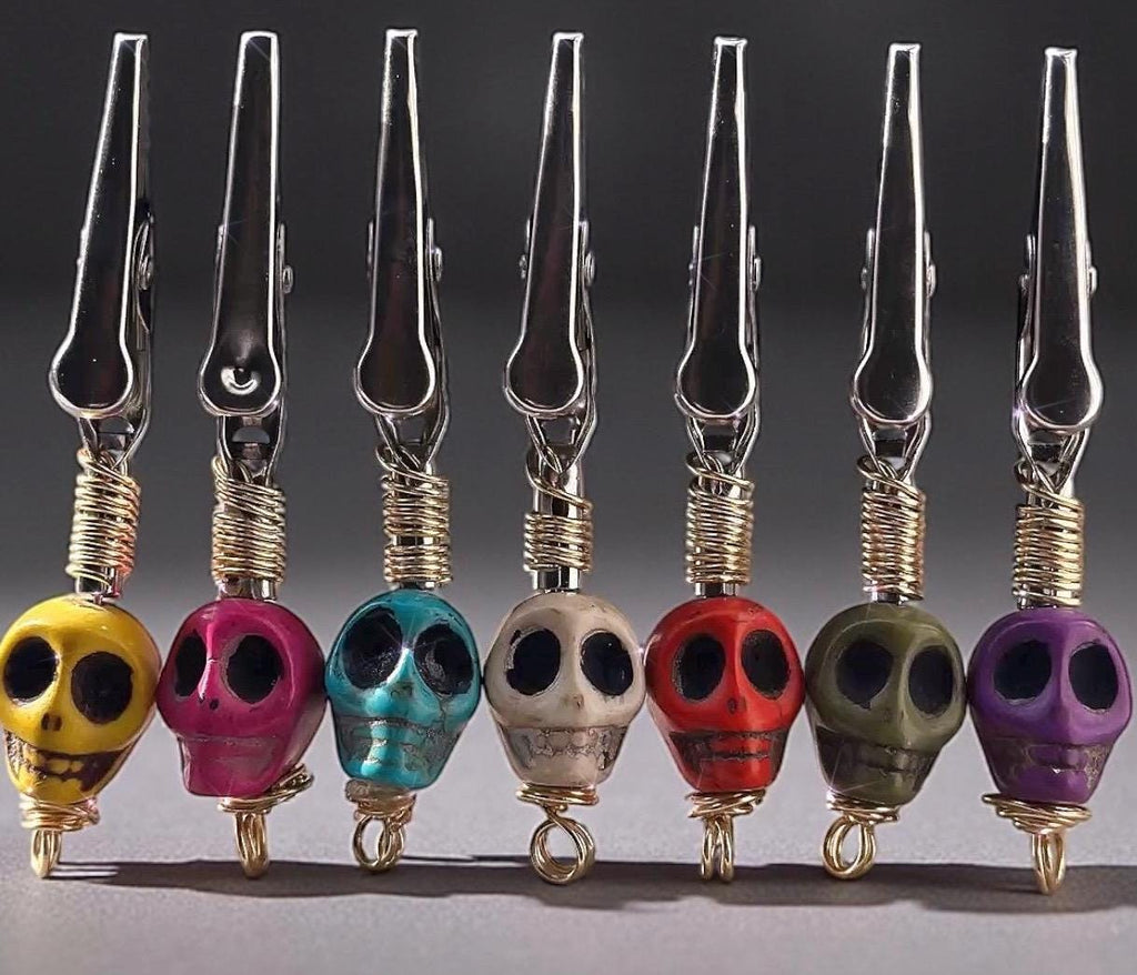 Skull ATM Card Clip • Long Nail Helper • Spooky Debit Card Grabber