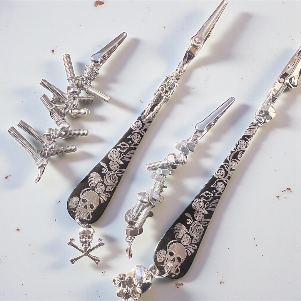 Skull and Roses ATM Card Clip – Upcycled Nuts and Bolts, Long Nail Helper