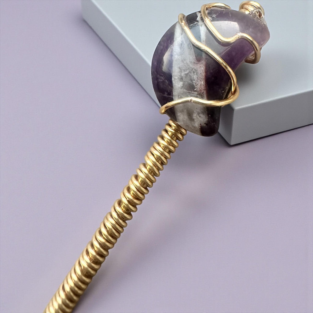 Amethyst Crescent Moon Card Grabber – Handmade Crystal Clip for Long Nails
