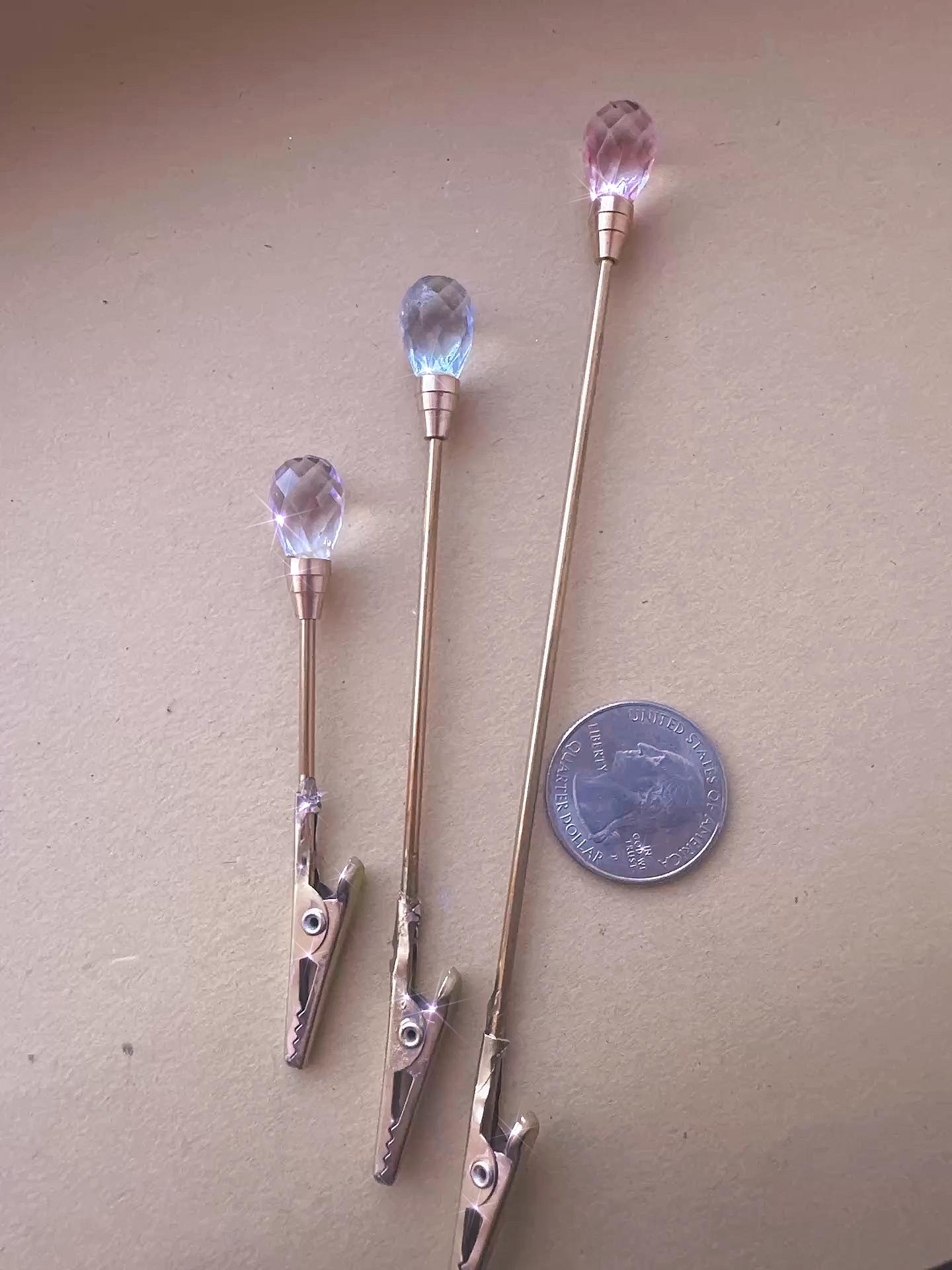 Dainty Crystal ATM Card Clip, Bracelet Helper Tool, Long Nail Grip