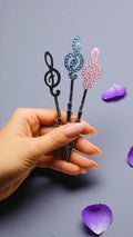 Rhinestone Treble Clef ATM Card Clip • Long Nail Grabber