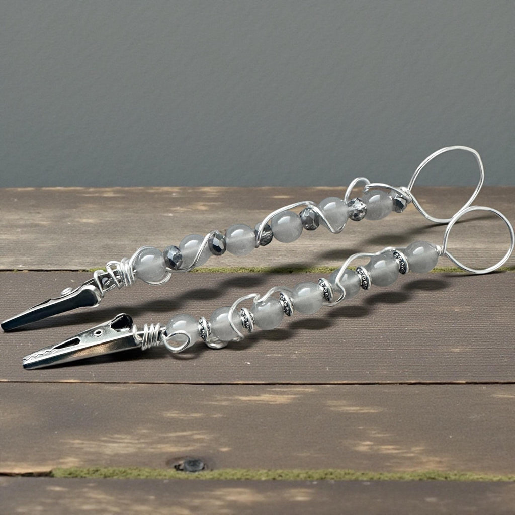 Labornite atm  Card Clip – Wire-Wrapped Long Nail Helper, Bracelet helper tool