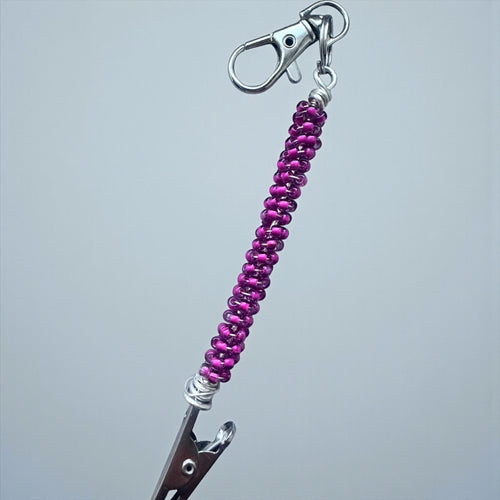 Pince pour carte bancaire / bracelet compagnon en perles – Attaches en perles de rocaille de verre tchèques faites à la main