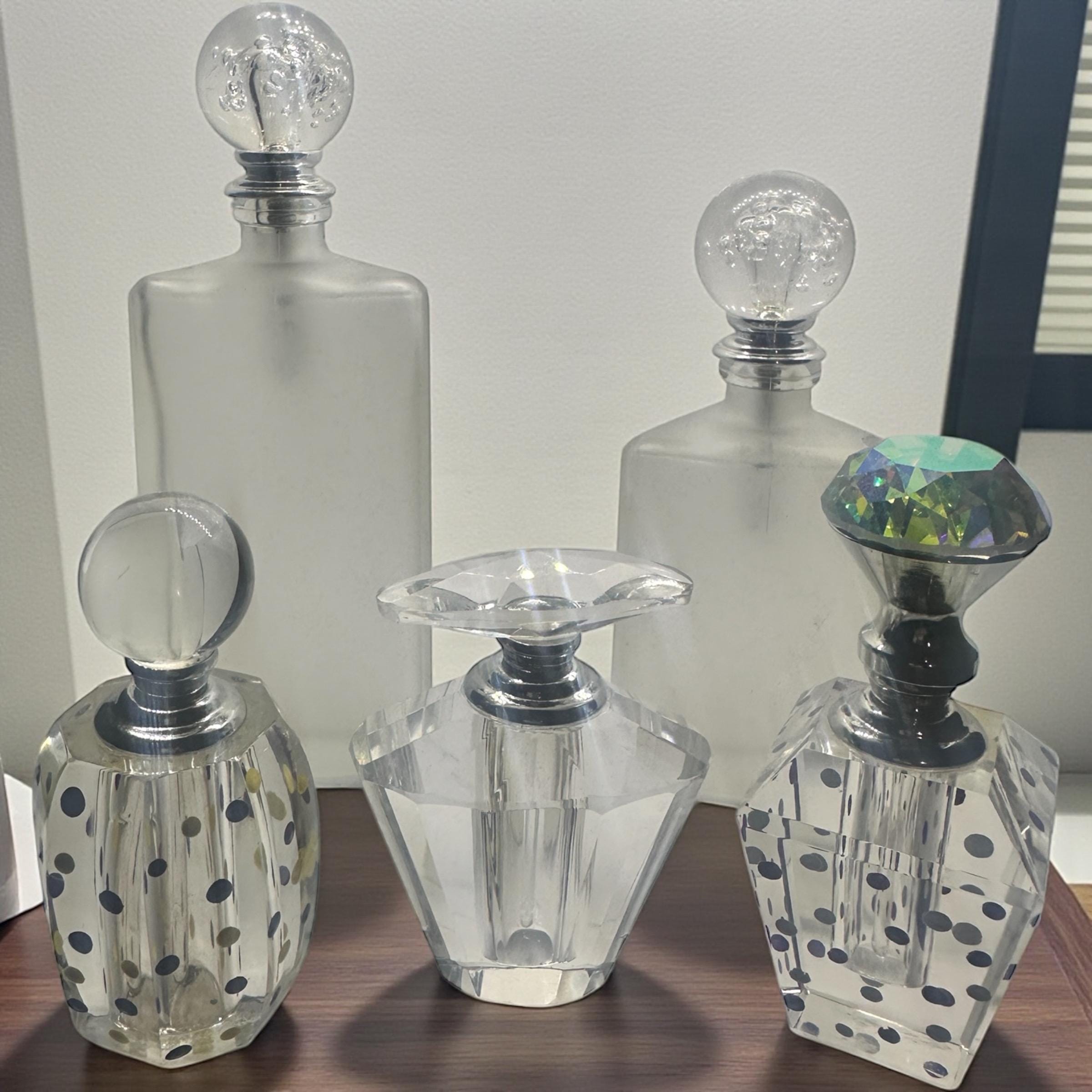 Vintage-Mini Glass Perfume Bottles with Removable Stoppers  – Set of 5