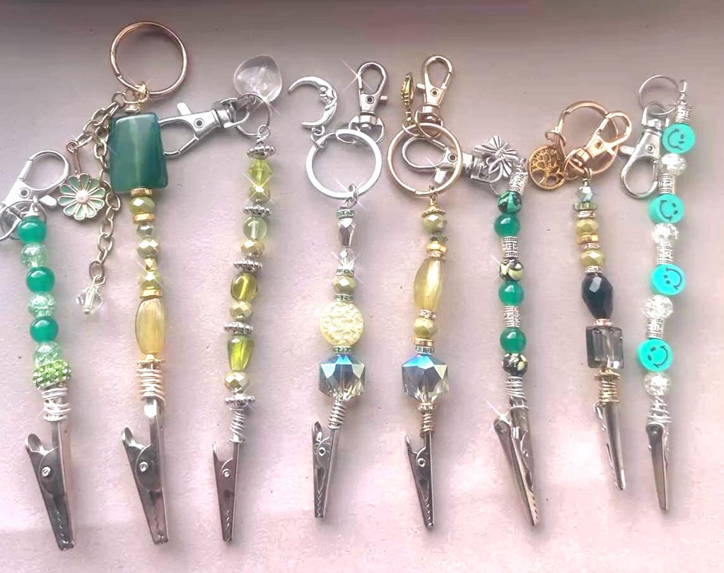 Atm card clip for long nails , card grabber tool, no touch helper, purse charm gift