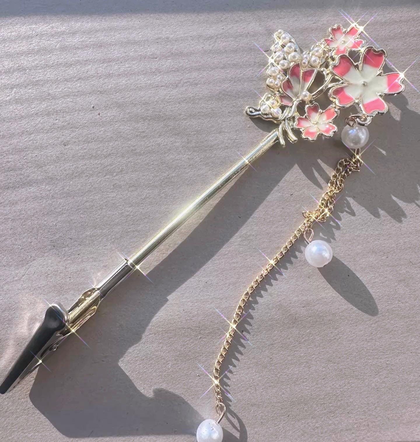 Floral Long Nail Helper & ATM Card Clip.tools Blush Blossom Collection Handmade floral long-nail helpers designed to make everyday tasks