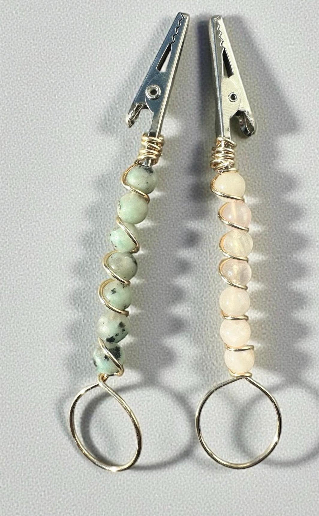 Handmade Rose Quartz ATM Card Clip or kiwi jasper, Long Nail Helper