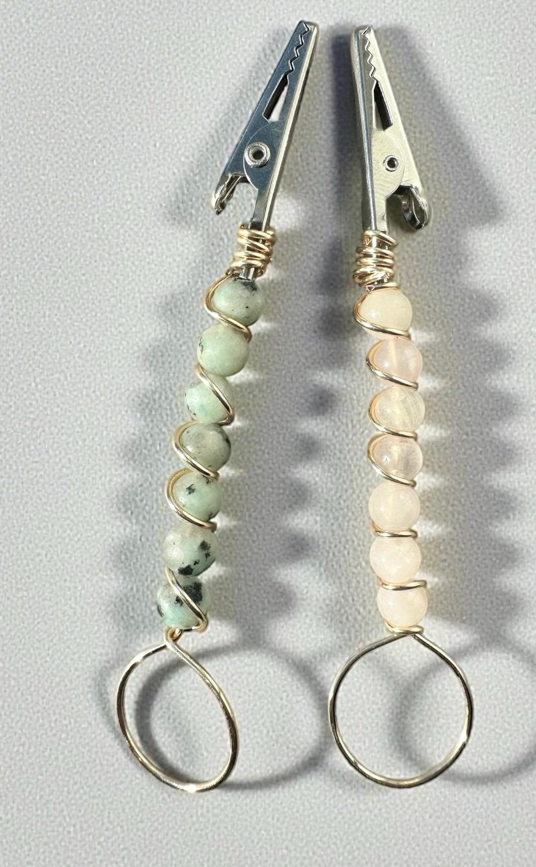 Handmade Rose Quartz ATM Card Clip or kiwi jasper, Long Nail Helper