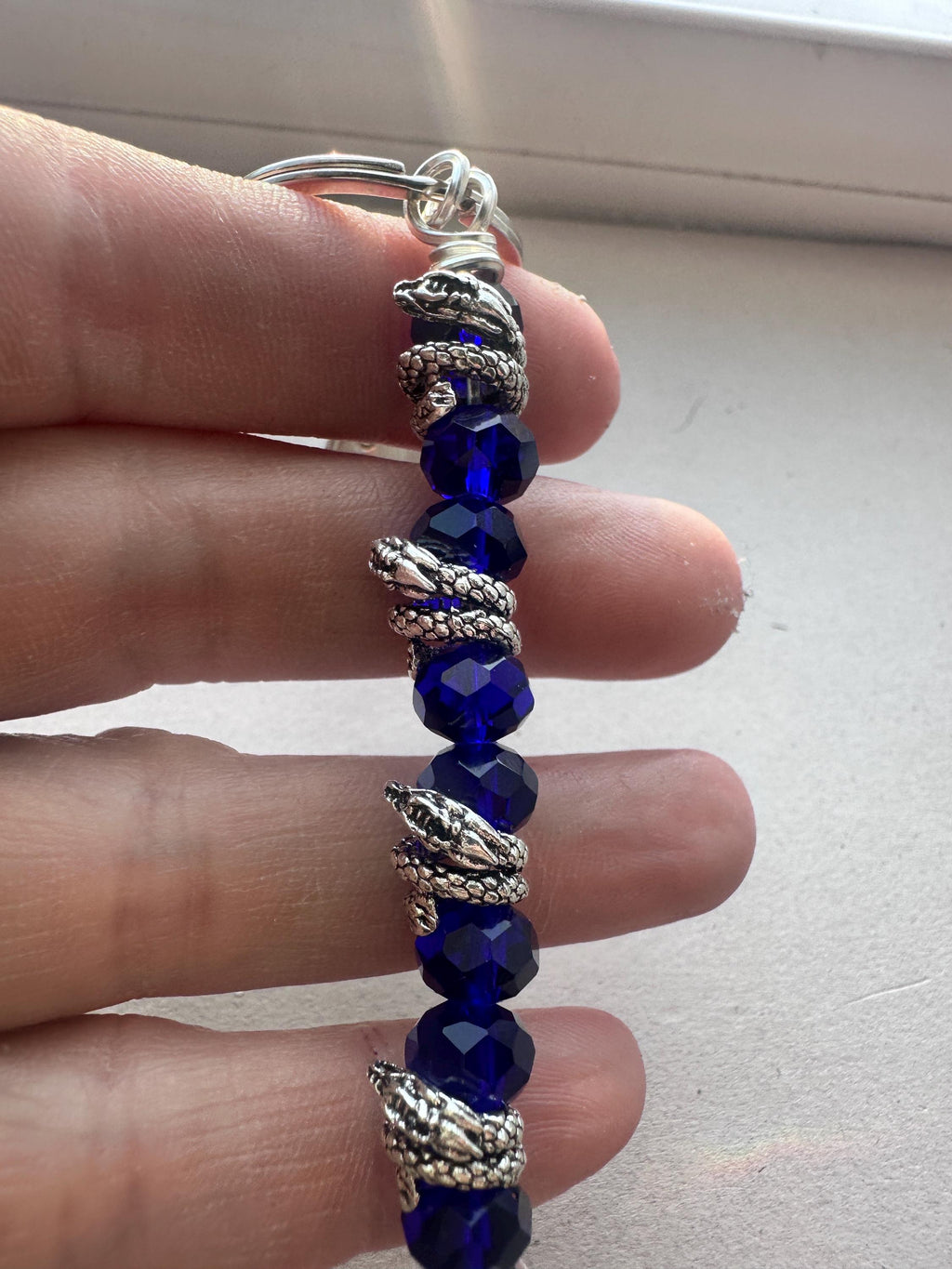 Atm card clip ,Blue Crystal Snake Card Grabber, Long Nail Helper Tool, Beaded Debit Card Puller