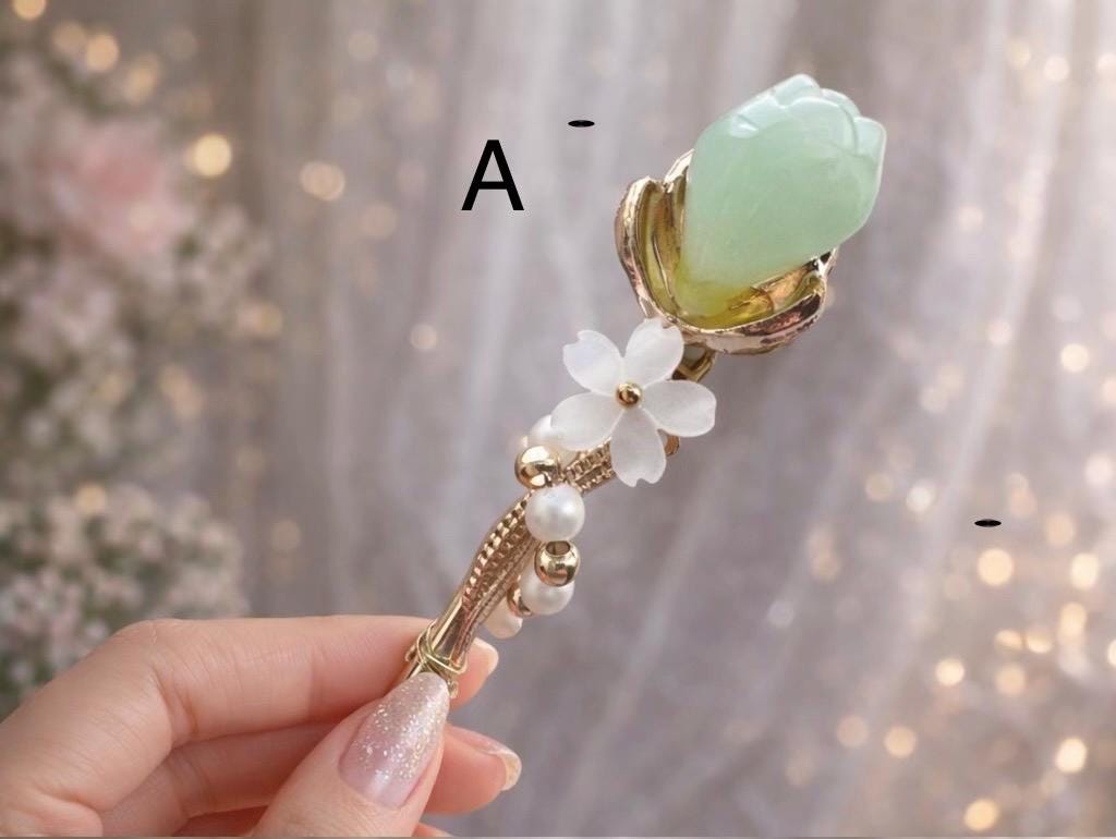 ATM Card Grabber | Green Aventurine  Long Nail Helper Tool | Purse Accessory