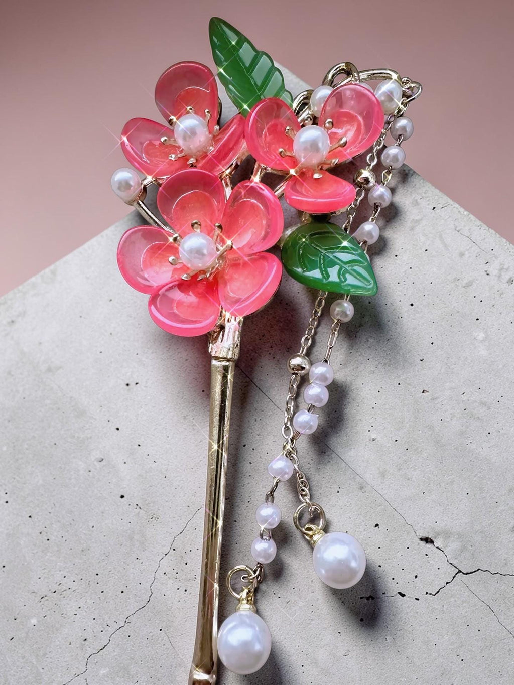 Floral ATM Card Clip Bracelet Helper – Beaded Keychain Tool for Long Nails