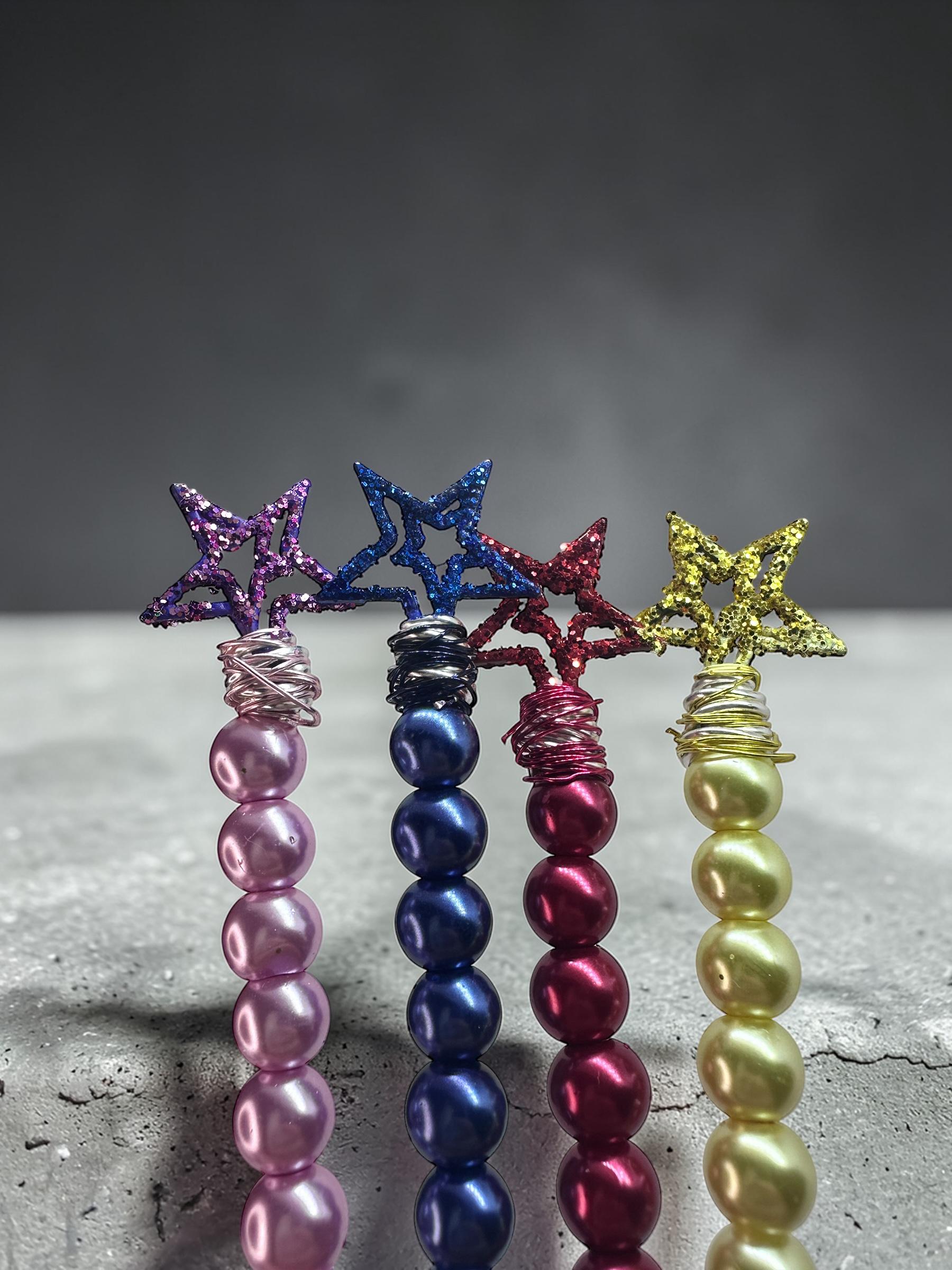 Star Wand ATM Card Grabber – Beaded Bracelet Helper Tool – Long Nail Accessory