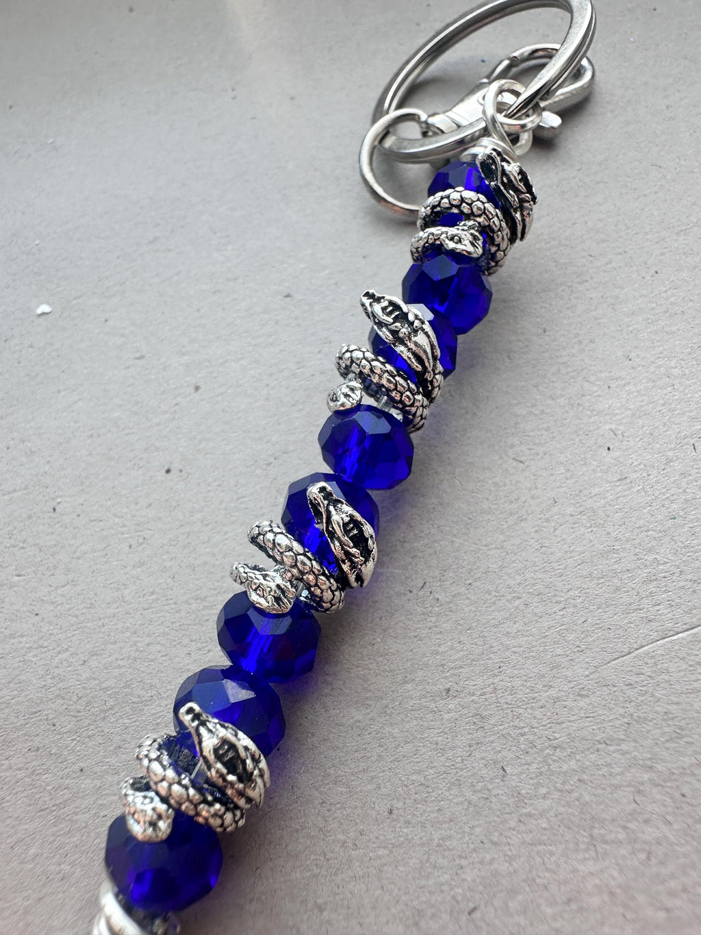 Atm card clip ,Blue Crystal Snake Card Grabber, Long Nail Helper Tool, Beaded Debit Card Puller