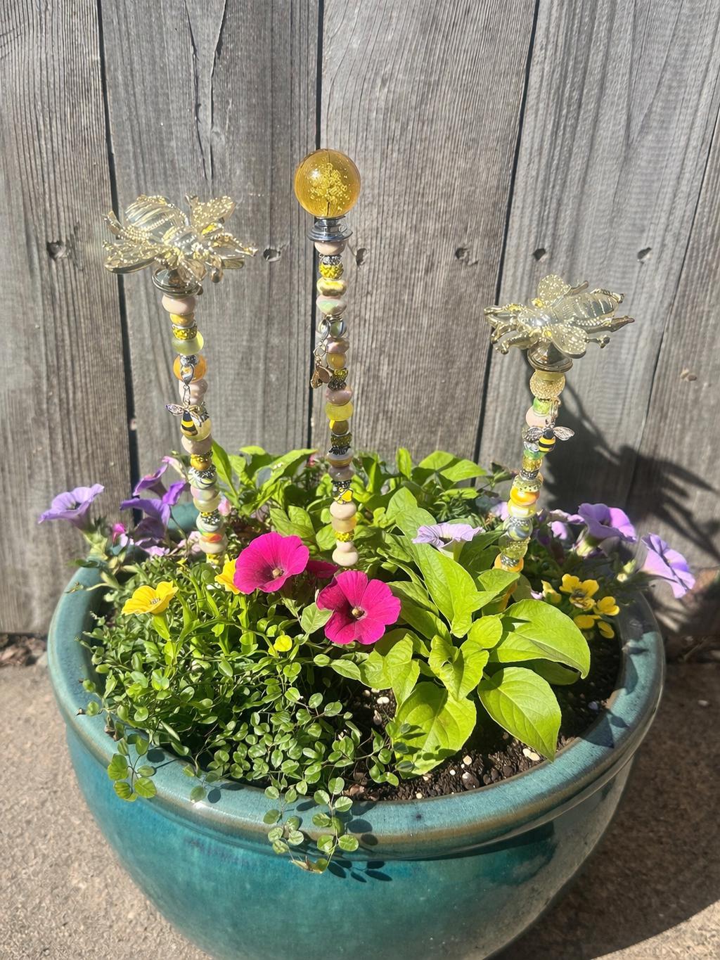 Handmade Bee Garden Stakes, European Bead Floral Decor (Set of 3) spring home decor