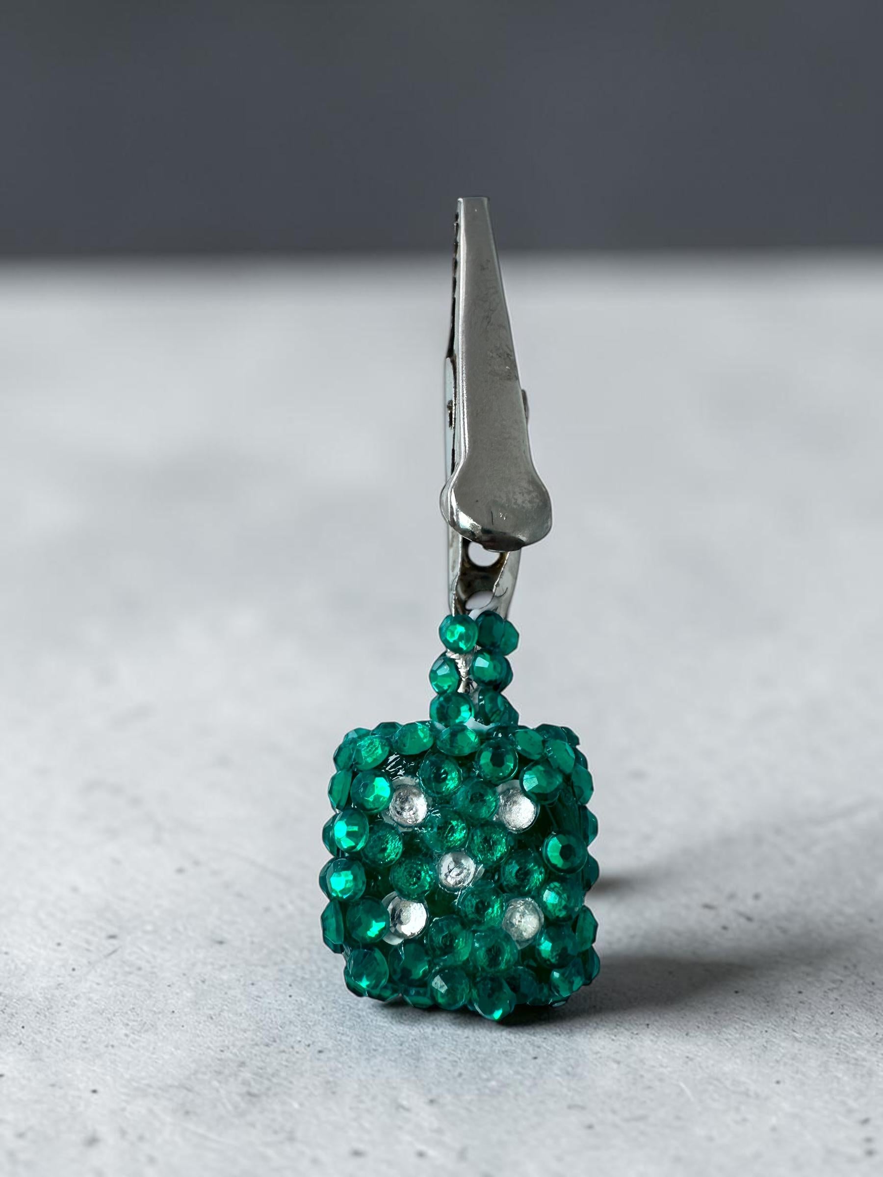 Emerald Green Rhinestone ATM Card Clip, Handmade Bling Grabber, Bracelet Helper, Purse Charm